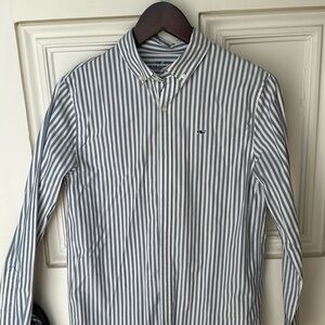 Vineyard Vines Boys Button Down with stretch and cooling fabric